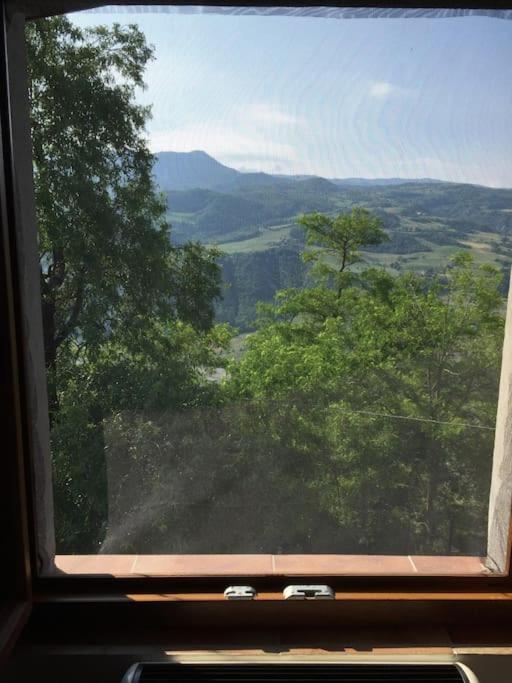 Casa Nella Natura A 博比奥 外观 照片